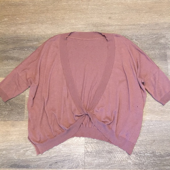 Sweaters - 🔥3 for$15 Dusty Rose Twist Front Lite Sweater M/L